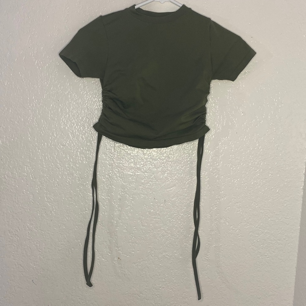 Green aura t-shirt